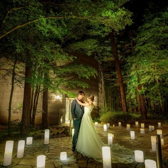 ＡＮＥＬＬＩ　軽井沢（アネーリ　軽井沢）:NEW！【26年7-8月】＜20名136万/30名165万＞快晴×避暑地のベストシーズン*ドレス２着&送迎などフルパック