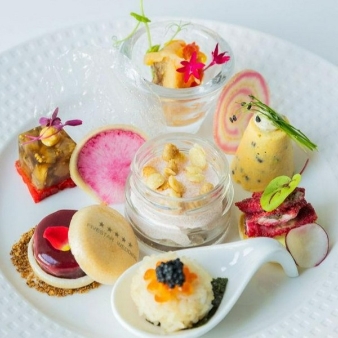 結婚式場：<料理重視の方へ◎>記憶に残る美食体験*黒毛和牛3万試食付き