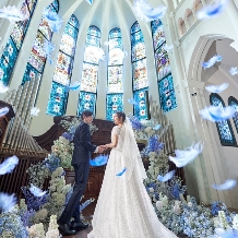 ヴェルジェくらしき:【フォトウエディングプラン】県内唯一青の大聖堂で想い出の写真