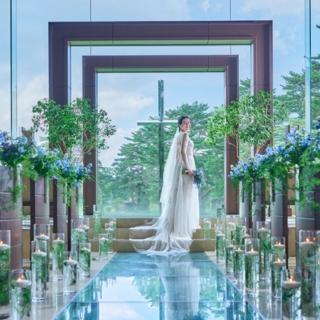 軽井沢プリンスホテル　フォレスターナ軽井沢：ガラスのバージンロード*光と風に包まれるチャペル見学＆試食会