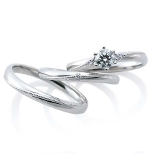 ＴＡＫＥＵＣＨＩ　ＢＲＩＤＡＬ:ミルグレインとウェーブのデザインにワンポイントのダイヤモンドが輝くデザイン