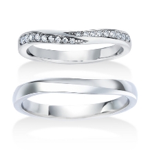 ＴＡＫＥＵＣＨＩ　ＢＲＩＤＡＬ:イギリスのダイヤモンド専門ブランド「モニッケンダム」が手掛ける結婚指輪