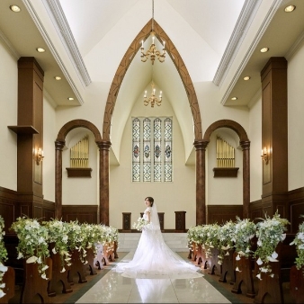 結婚式場：＼当館人気No.1フェア／感動*挙式体験×最大180万円×3万試食付