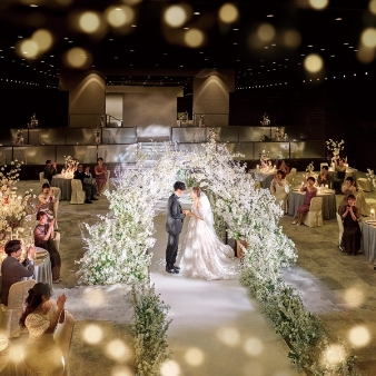 結婚式場：＼当館最大200万優待／4万宿泊！緑溢れる新会場体験×黒毛牛試食