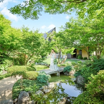 結婚式場：▲残2【年1BIG*最大160万優待】4000坪の大庭園×4万円*豪華試食