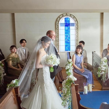 東京アフロディテ：【29名までの少人数婚】青いチャペル挙式×一棟貸切洋館体験