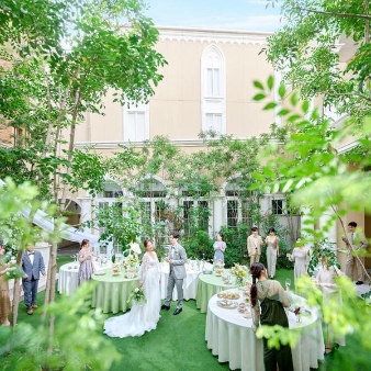 結婚式場：残2★年1開催*160万特典★選べる挙式×貸切ガーデン邸宅*4万試食