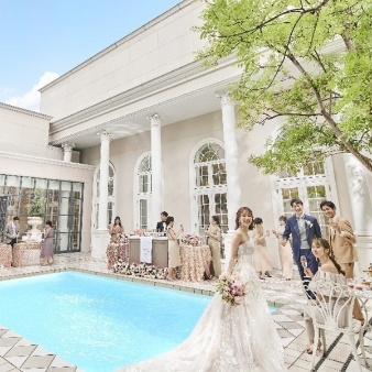 京都 アートグレイス ウエディングヒルズ:＜夏婚＞2027年6月～8月【50名198万円】最大119万優待*プールやガーデンも煌めくサマーW♪ゼクシィ限定
