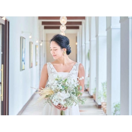 パラシオ・デ・ビアナ　ベル・カーサ：【1組限定・花嫁体験】ドレス試着×ヘアアレンジ×撮影体験