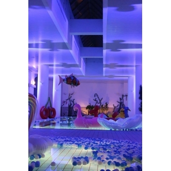ホテルで楽しもう♪「Night Pool」招待券付き◆相談会