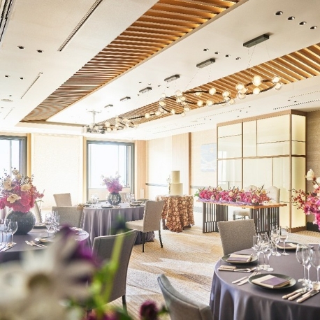 横浜ベイシェラトン ホテル＆タワーズ：【少人数婚のお2人】スペシャリテ試食×感動のホテル挙式体験