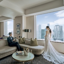 横浜ベイシェラトン ホテル＆タワーズ:「美食とスイートで叶える特別な一日」ジュニアスイート宿泊付き 少人数婚プラン