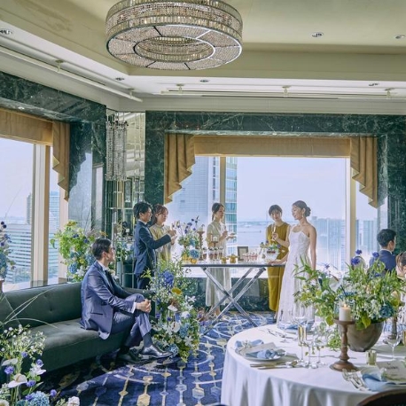 横浜ベイシェラトン ホテル＆タワーズ：【少人数婚のお2人】スペシャリテ試食×感動のホテル挙式体験