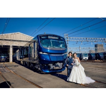 横浜ベイシェラトン ホテル＆タワーズ:相鉄13000系フォトウエディングプラン
