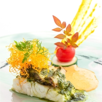 結婚式場：急遽増枠【料理重視◎】美食フルコース＆絶景チャペル◆7万GIFT