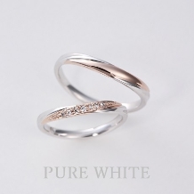 PURE WHITE小倉・大分（ピュアホワイト）:ゴールド色は肌なじみ◎似合うリングに！