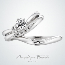 アンジェリック　フォセッテ　ブライダル:【通常より2ランクアップのダイヤモンドが選べる】シンプルと華やかの良い所取り！