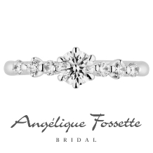 アンジェリック　フォセッテ　ブライダル:まるでふたりを祝福しているかのような躍動感あるメレダイヤの配置がお洒落！