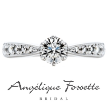 【通常より２ランクアップのダイヤモンドが選べる】上品で落ち着きのある婚約指輪！