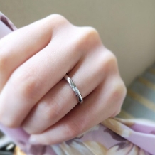【THE 結婚指輪】シンプルで飽きずに着けられるデザイン。世代を問わず人気！