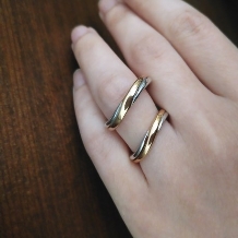 アンジェリック　フォセッテ　ブライダル:【ペア税込18万円】ボリューム感のあるオシャレな結婚指輪