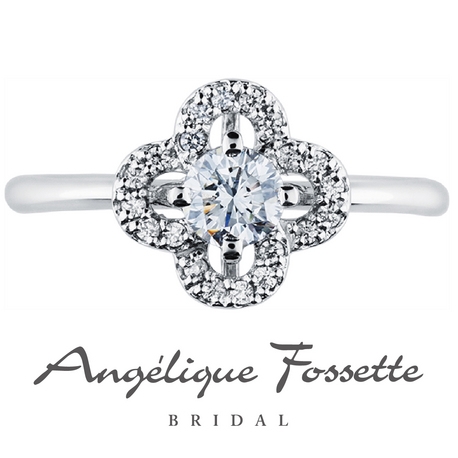 アンジェリック　フォセッテ　ブライダル:まるで宝石の妖精たちがメインのダイヤの周りに集まったような幻想的なエンゲージ！