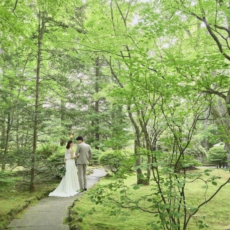 旧軽井沢礼拝堂 旧軽井沢ホテル音羽ノ森：＼憧れの森＊贅沢プライベートW／美食フレンチ＊交通費1万優待