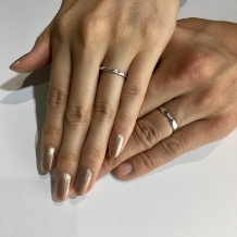 SUNDANCE　BRIDAL:【オーダーメイド結婚指輪】∞のマークをデザインに落とし込んだマリッジ