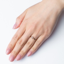 SUNDANCE　BRIDAL:【オーダーメイド婚約指輪】ペアシェイプのローズカットダイヤモンド