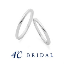 【シングル マインド 】ふたりの一途な想いをシンプルなデザインに重ねた結婚指輪