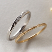 つぶつぶ柄との組み合わせ、２連の結婚指輪