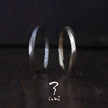 ichi:＜月光／げっこう＞Pt K14YG そっと捻られたリングに月光が宿る