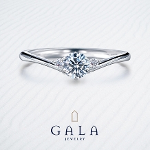 【GALA】華奢なアームがダイヤを引き立てる！V字ラインで指長効果も＊