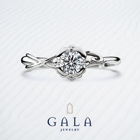 ＧＡＬＡ　ＪＥＷＥＬＲＹ:【GALA】＜0.5ct＞花びらに包まれ優しく輝く永遠の愛を象徴するダイヤモンド