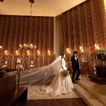 覚王山ル・アンジェ教会／RESTAURANT VITRA NAGOYA:【26年9～11月】憧れの独立型チャペル×開放感あふれる貸切邸宅で叶う大人数パーティ（70万円優待）