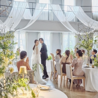 結婚式場：《少人数婚》教会口コミ1位＊森の独立型チャペル×2万円和牛試食