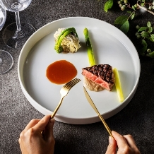 赤坂ル・アンジェ教会／ラ・ロシェル福岡:【フォト＆会食】31万優待◆家族を招いての撮影もOK◎衣裳＋美容＋料理＋100カットデータ付き