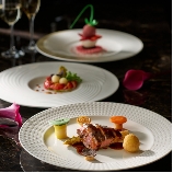 ロイヤルパークホテルのブライダルフェア画像