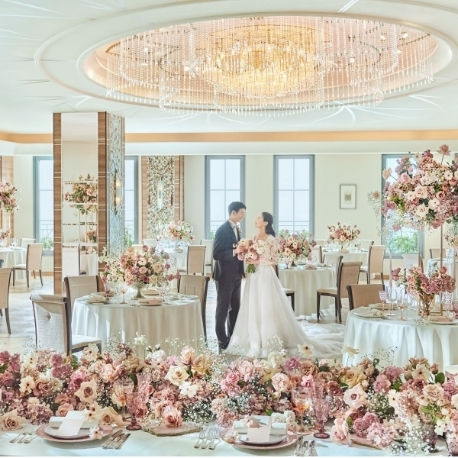 アニヴェルセル 表参道：新春＼140万優待＆Amazon2万／憧れ挙式＆新作ドレス*贅沢和牛