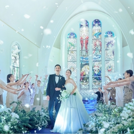 アニヴェルセル 表参道：上質花嫁*《感動挙式＆豪華絶品試食》150万優待×Amazon1万