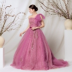 アニヴェルセル 白壁のフェア画像