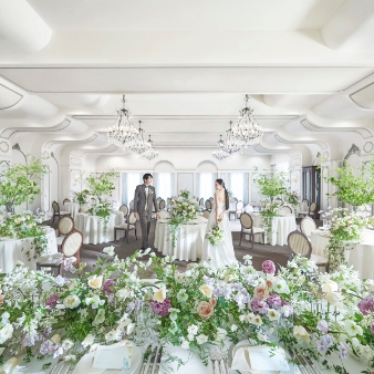 アニヴェルセル 白壁のフェア画像