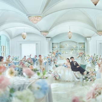 アニヴェルセル 白壁のフェア画像