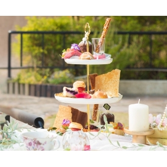 ララマリー(La La Mariee):【ショコラ香る】プチアフタヌーンティー付きの特別フェア