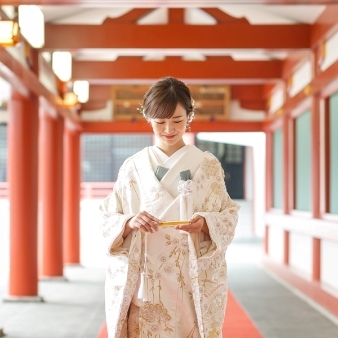 リストランテＡＳＯ:外部挙式×リストランテASO◆フルサポートプラン:昭和初期に建てられた洋館を贅沢に貸し切って行うリストランテASOのウェディング。披露宴では一皿一皿に驚きと感動があるASO流イタリア料理を楽しんで。出来立ての美味しいお料理は何よりのおもてなしになります。