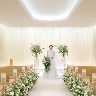 結婚式場：▲残1組【人気No.1ハツコドレス試着＆ミシュラン3皿無料】フェア