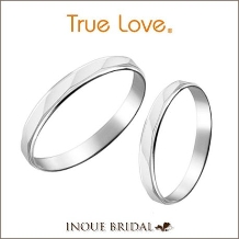 【鍛造製法で丈夫な指輪】プラチナのマットな質感と斜めラインが際立つリング