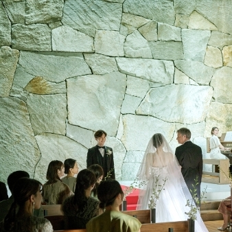 結婚式場：生演奏体験≪日本の美しいチャペル100選≫受賞★挙式体験×試食