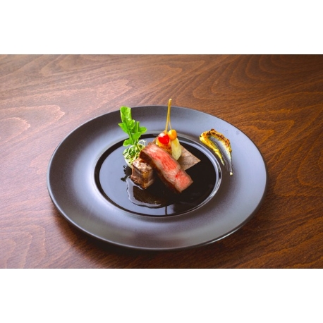 ＶＩＬＬＡ &nbsp;ＥＳＴＥＲＩＯ（ヴィラ &nbsp;エステリオ）：【上質ナチュラル】光と緑の美術館邸宅◆牛フィレ試食フェア