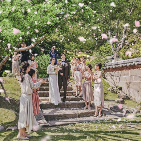 マナーハウス島津重富荘：ガーデン挙式見学×3万円相当豪華4品試食～×3月来館限定特典付